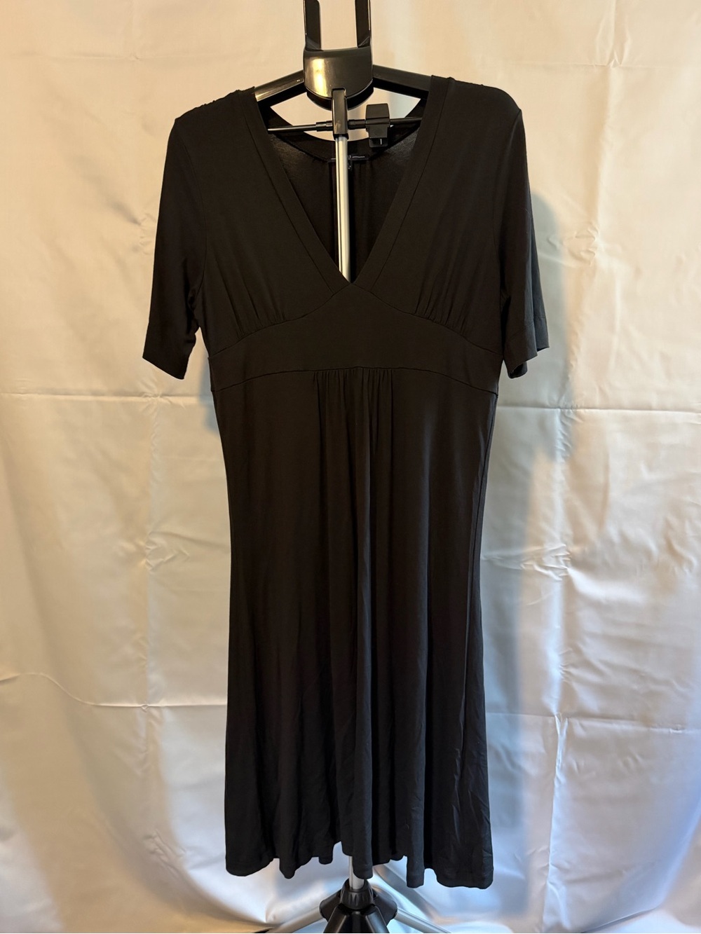 GAP Black V-Neck Midi Dress